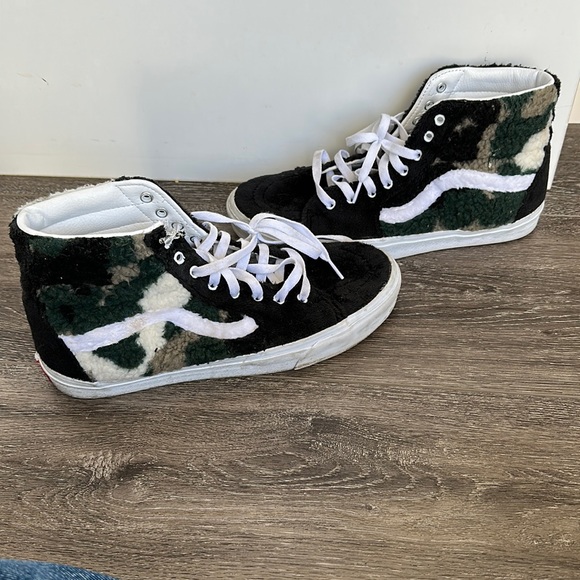 VANS Sk8- hi sherpa sneakers camo - Picture 1 of 4